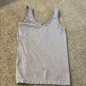 Fitted Gray Tank Top with Scoop Neckline